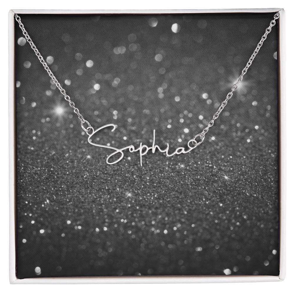 Signature Style Name Necklace – Personalized Jewelry with Modern Elegance