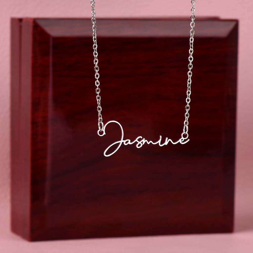 Signature Style Name Necklace – Personalized Jewelry with Modern Elegance